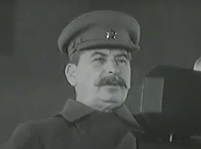 Выступление сталина по радио 3 июля 1941 года. Сталин учит советских диджеев. Речь сталина слушать. Сталин в метро. Речь сталина слушать.